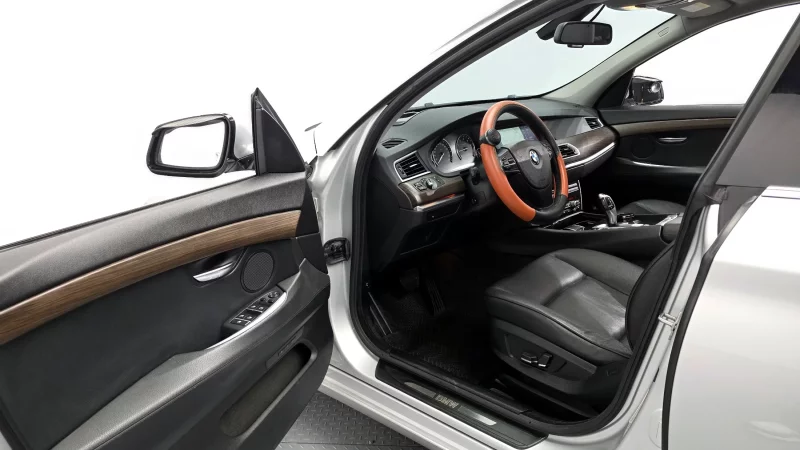 BMW 5-Series Gran Turismo
