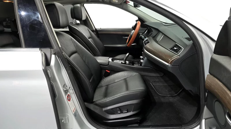 BMW 5-Series Gran Turismo