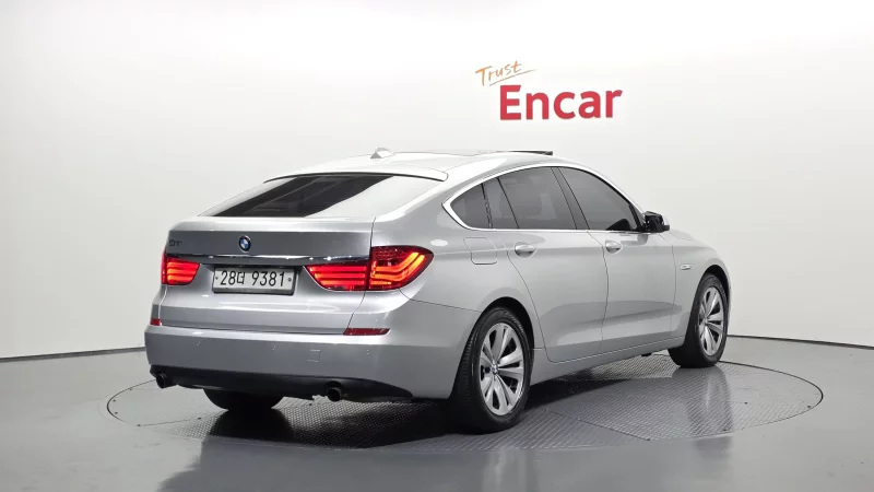 BMW 5-Series Gran Turismo