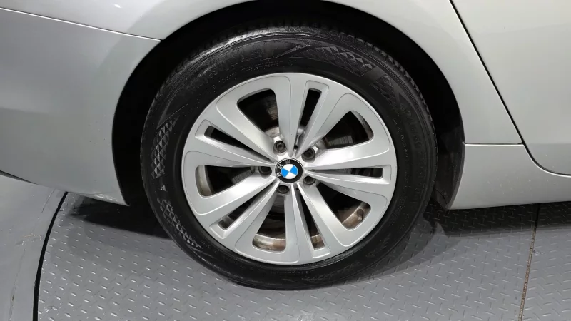 BMW 5-Series Gran Turismo