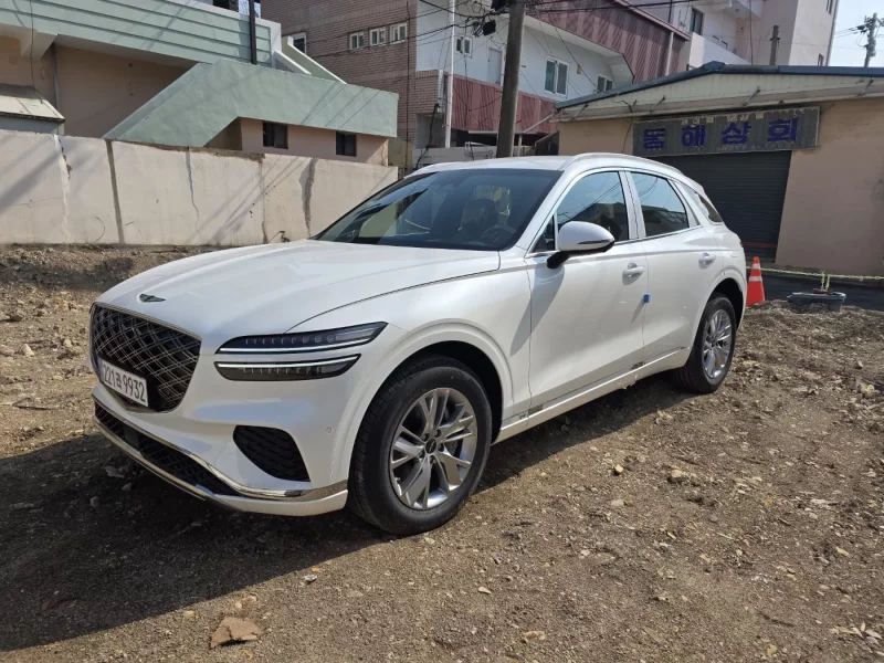 Genesis GV70