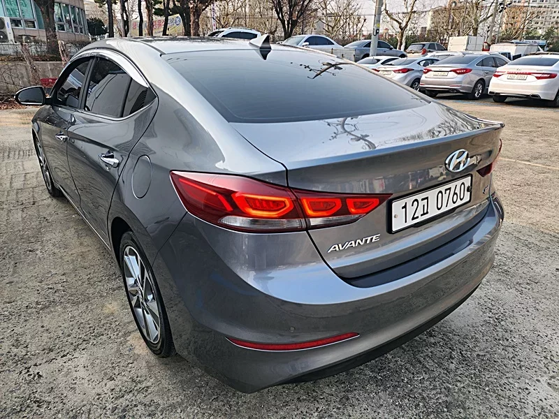 Hyundai AVANTE
