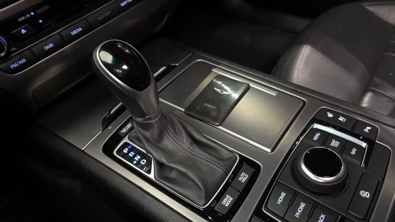 Hyundai Genesis