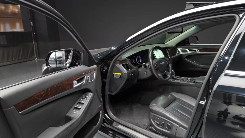 Hyundai Genesis