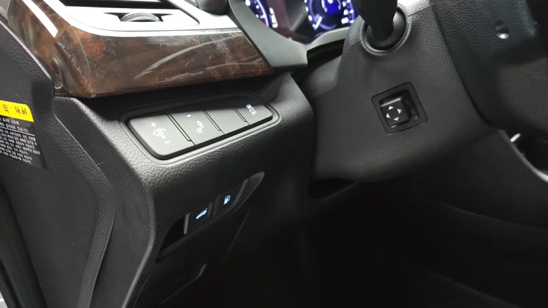 Hyundai Aslan
