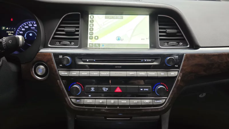 Hyundai Aslan