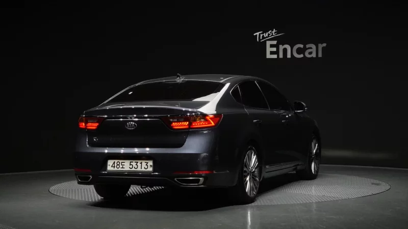 Kia K7