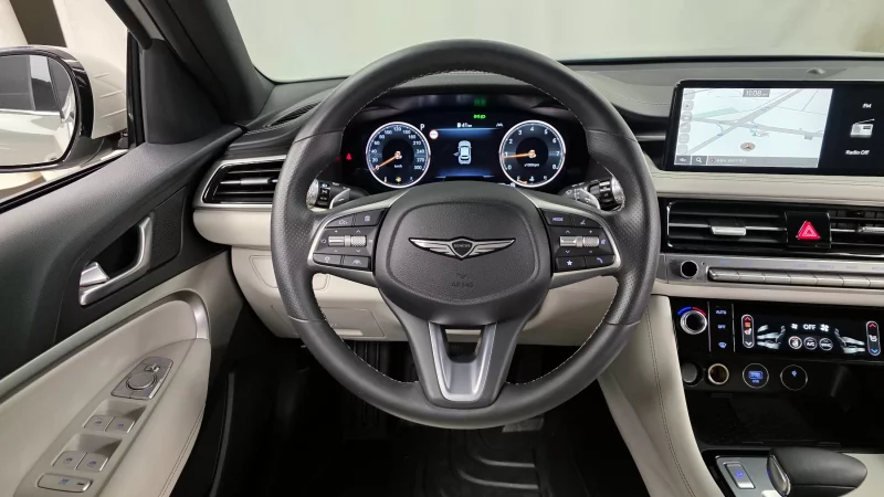 Genesis G70