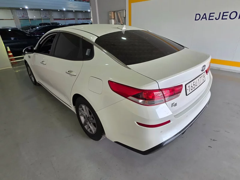 Kia K5
