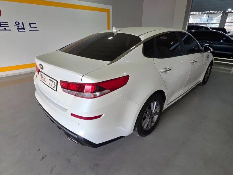 Kia K5