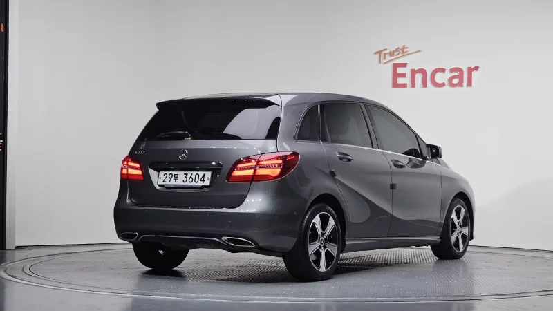 Mercedes-Benz B-Class