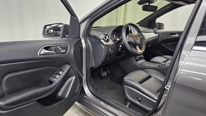 Mercedes-Benz B-Class