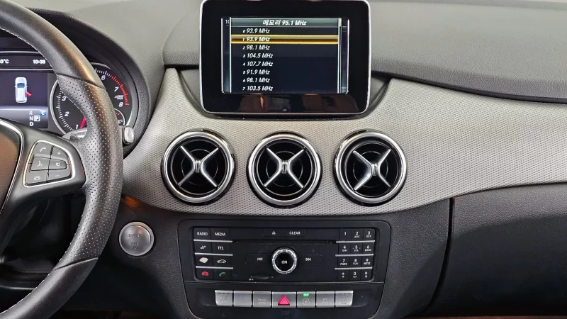 Mercedes-Benz B-Class