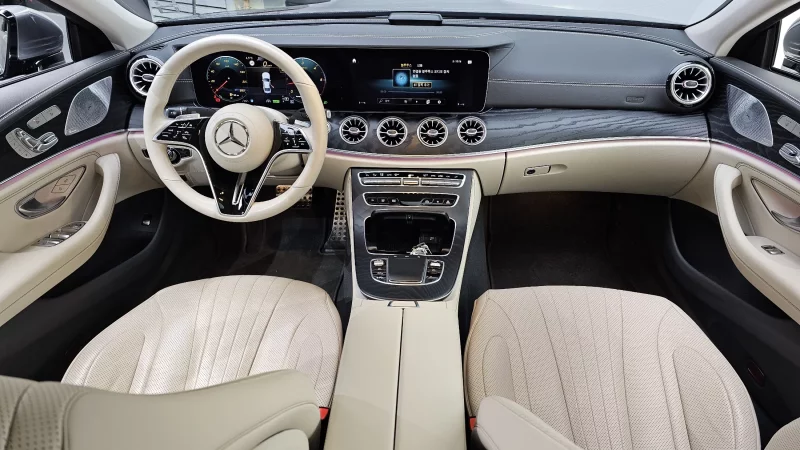 Mercedes-Benz CLS-Class