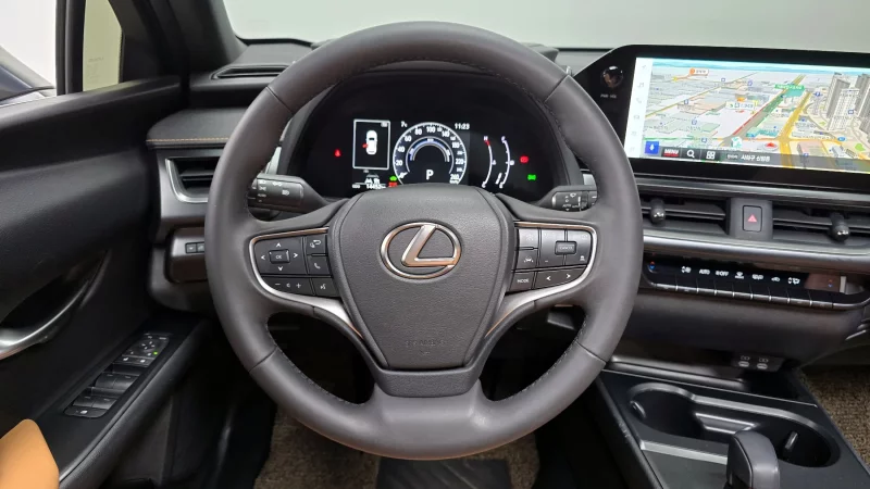 Lexus UX
