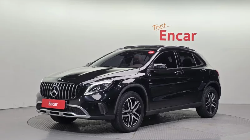 Mercedes-Benz GLA-Class