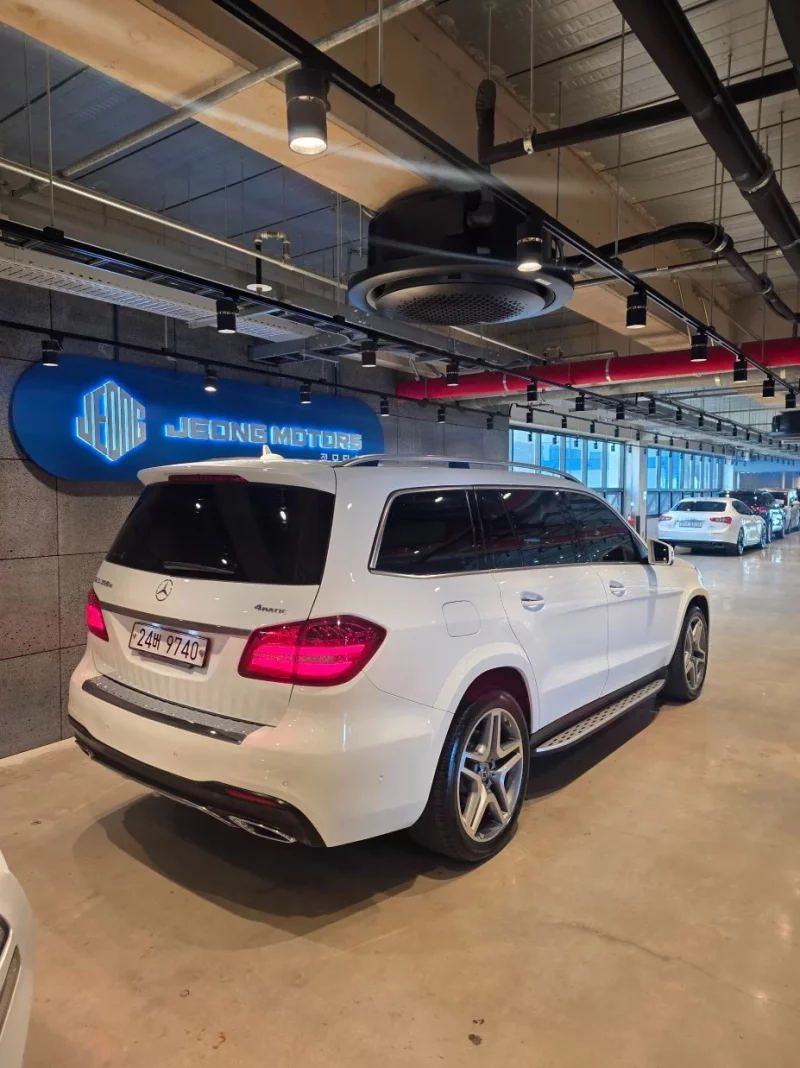 Mercedes-Benz GLS-Class