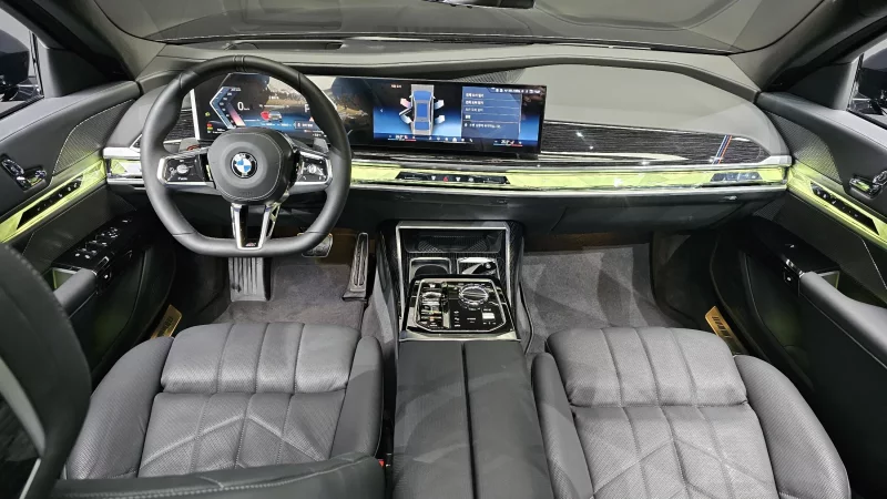 BMW 7-Series