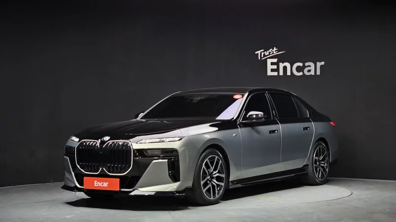 BMW 7-Series