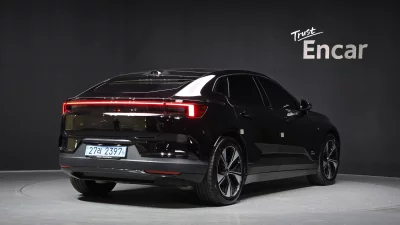 Polestar 4