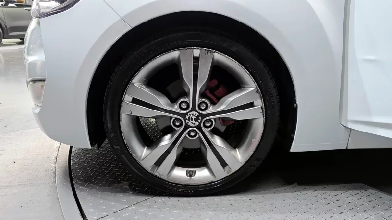 Hyundai Veloster