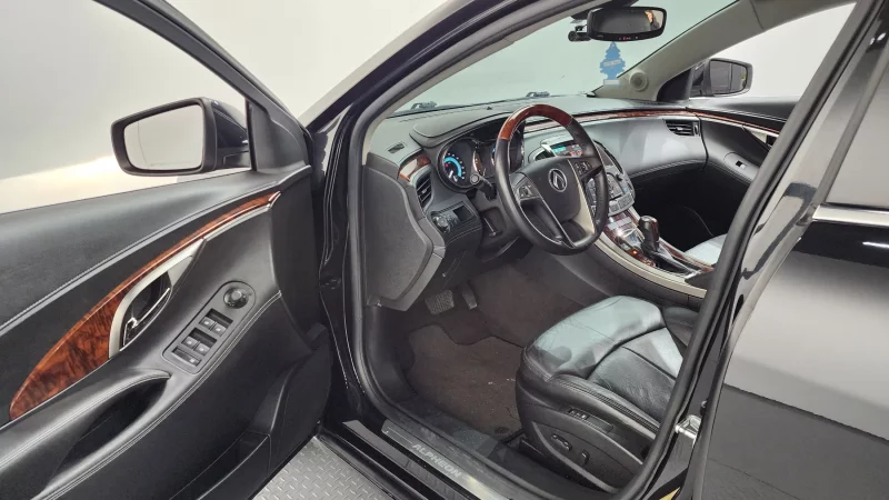 Daewoo Alpheon