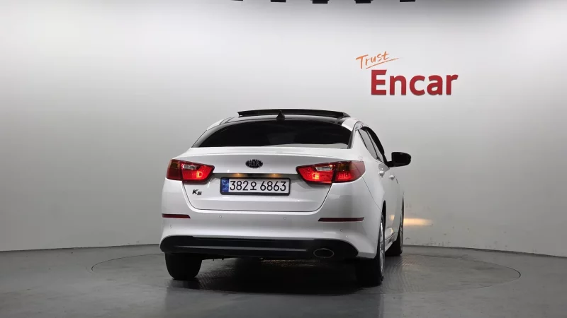 Kia K5