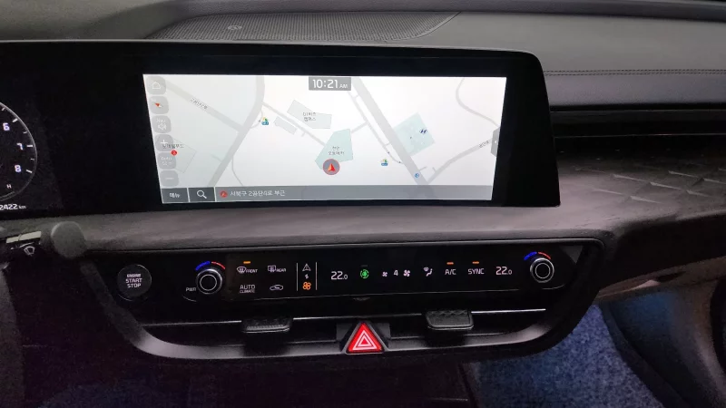 Kia K8