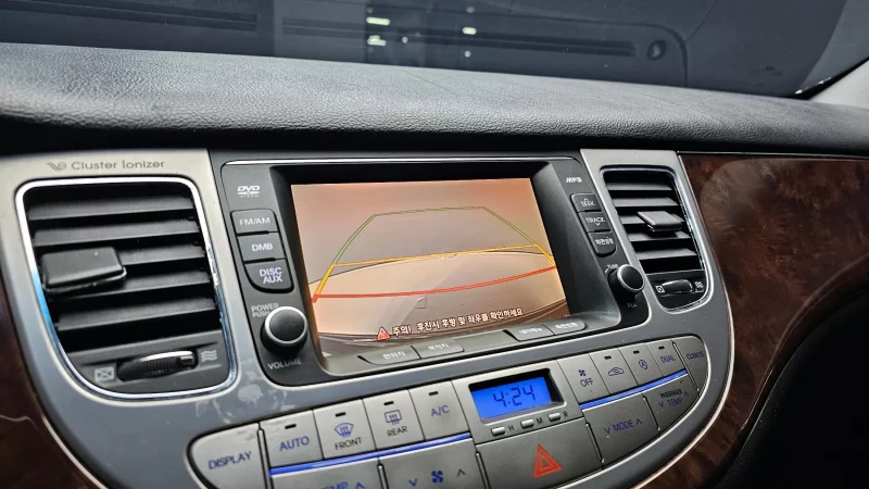 Hyundai Genesis
