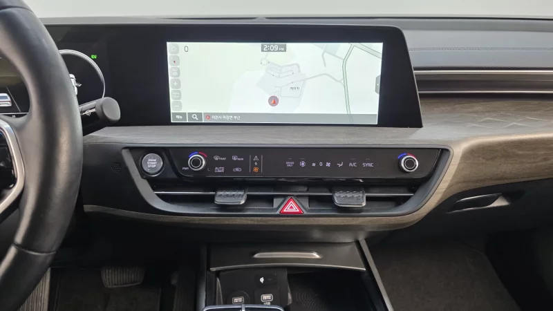 Kia K8
