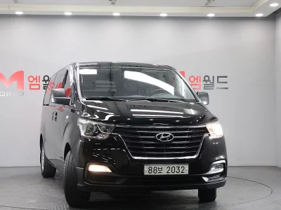 Hyundai Grand Starex