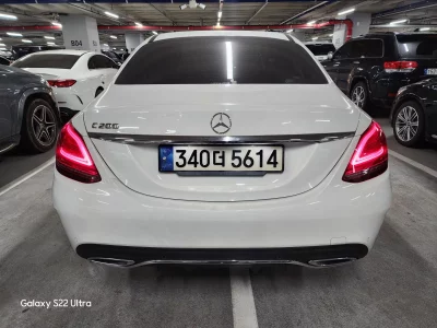 Mercedes-Benz C-Class