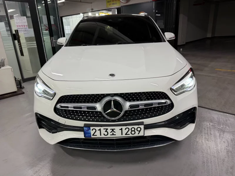 Mercedes-Benz GLA-Class