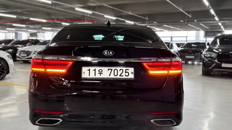 Kia K9