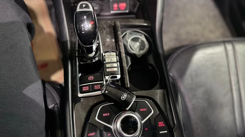 Kia K9