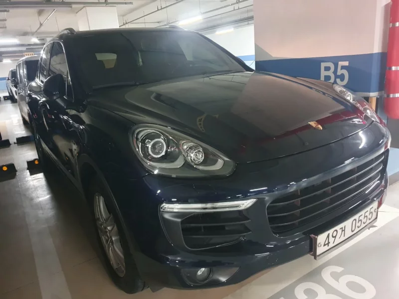 Porsche CAYENNE