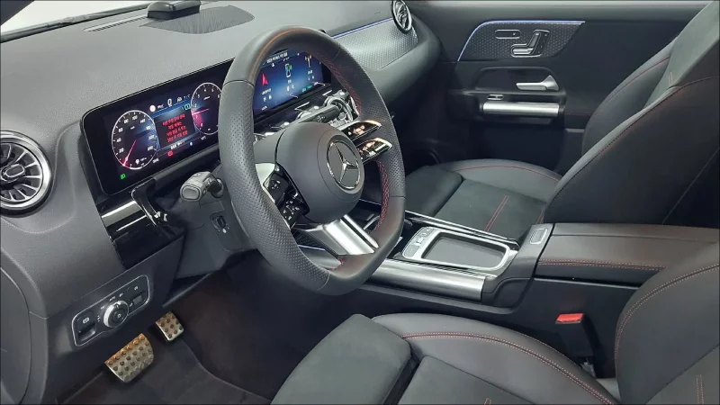 Mercedes-Benz GLA-Class