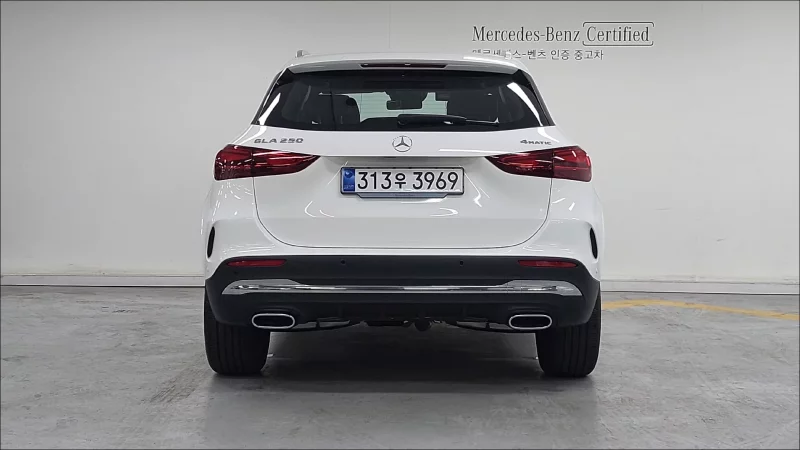 Mercedes-Benz GLA-Class