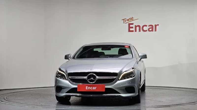 Mercedes-Benz CLS-Class