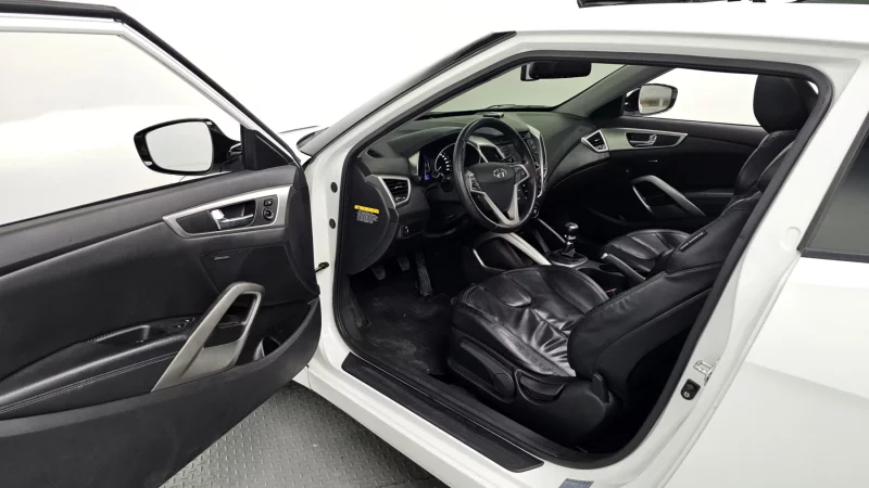 Hyundai Veloster