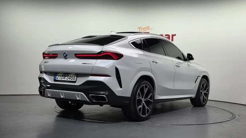 BMW X6