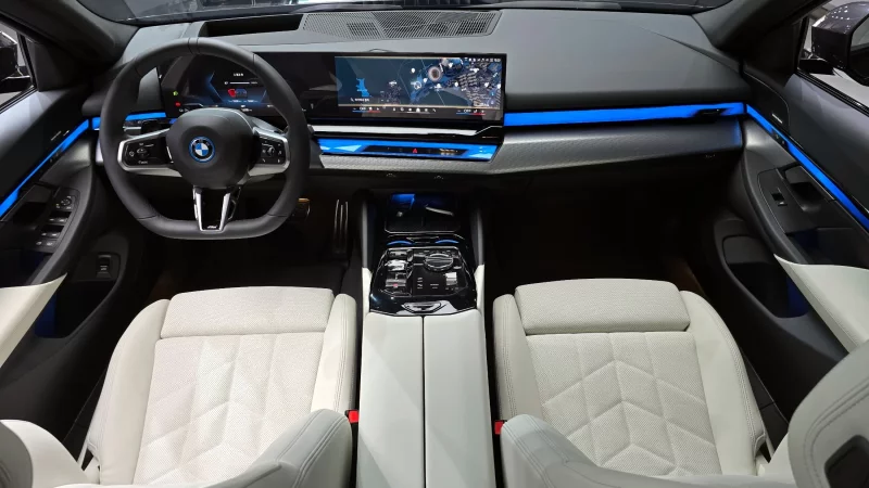 BMW i5