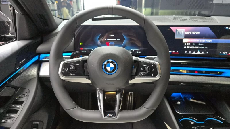 BMW i5