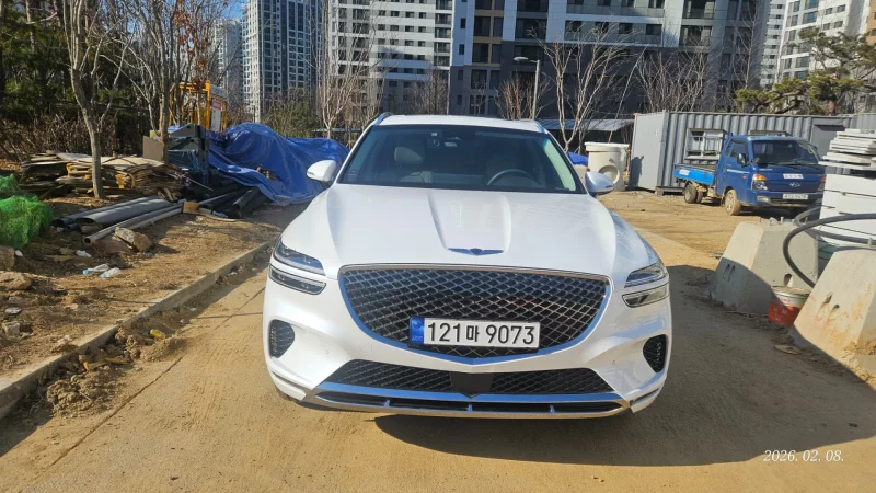 Genesis GV70