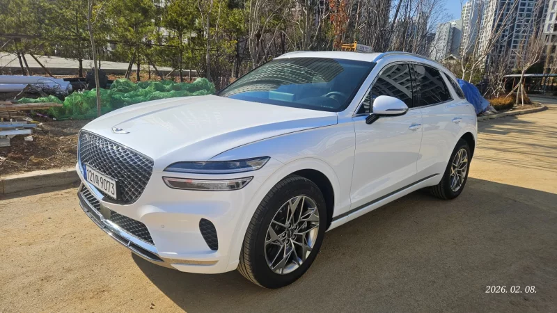 Genesis GV70