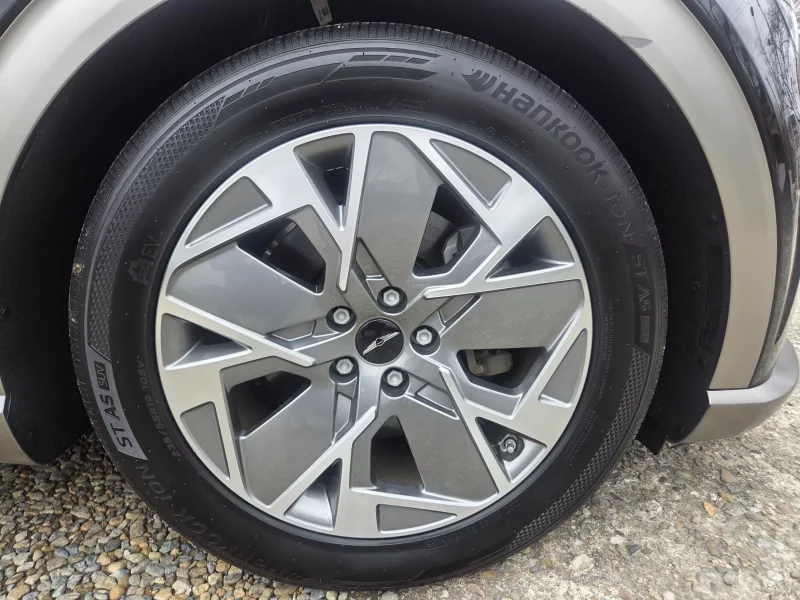 Genesis GV60