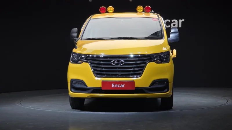 Hyundai Starex