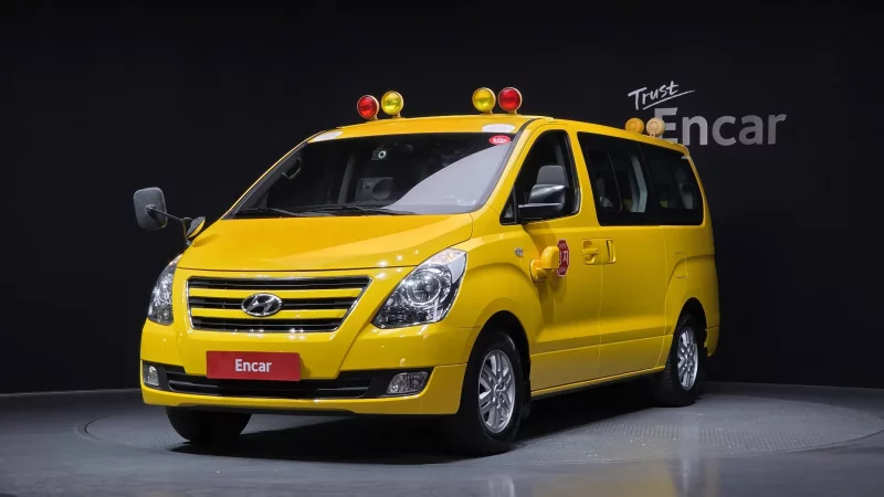 Hyundai Starex
