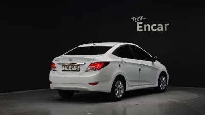 Hyundai Accent