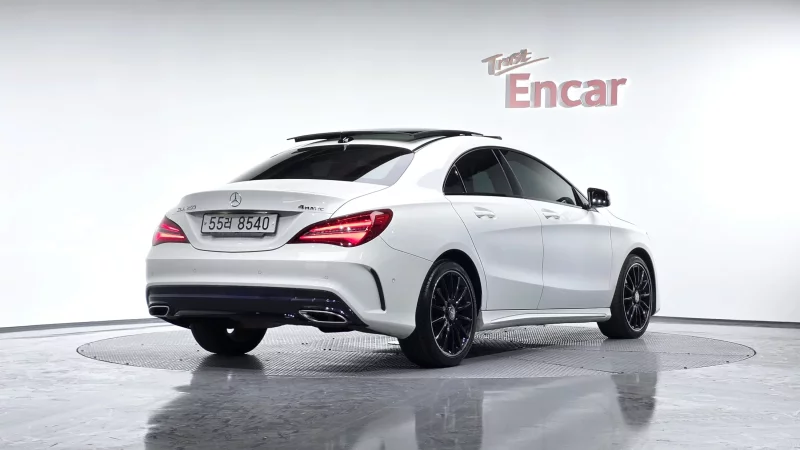 Mercedes-Benz CLA-Class